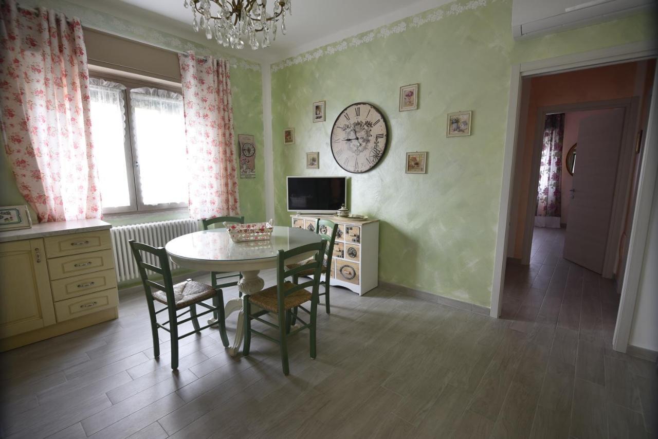 Le Bouganville Apartment Desenzano del Garda Extérieur photo