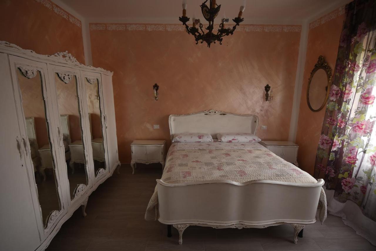 Le Bouganville Apartment Desenzano del Garda Extérieur photo