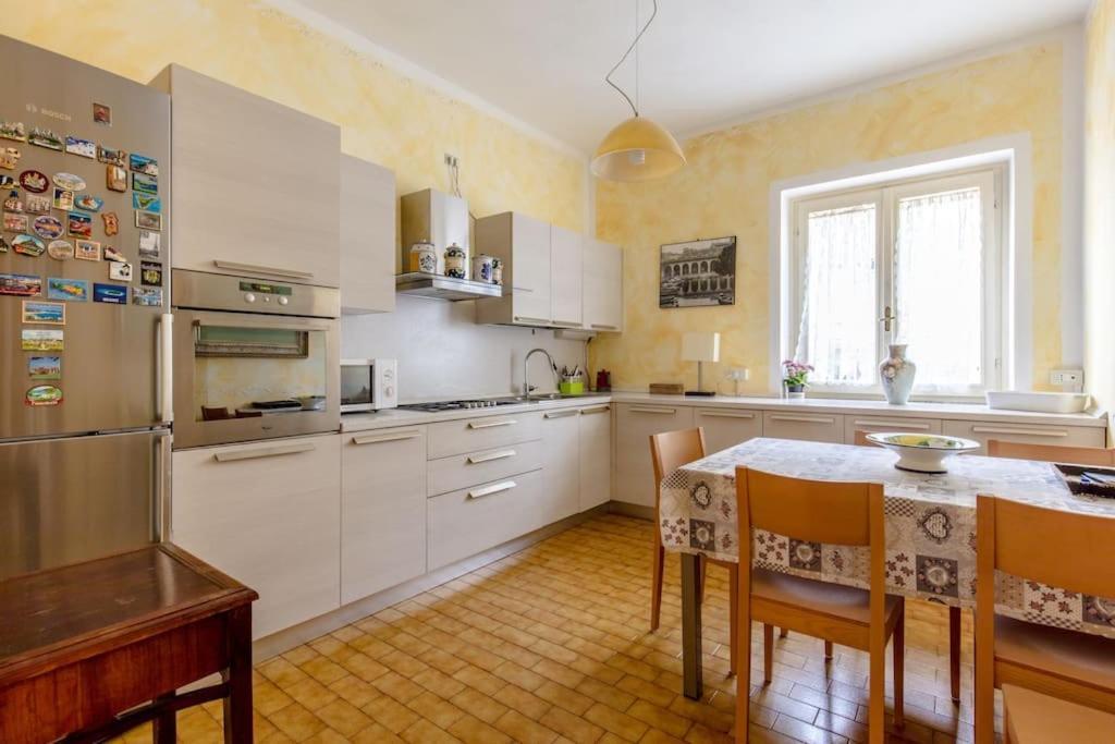 Le Bouganville Apartment Desenzano del Garda Extérieur photo